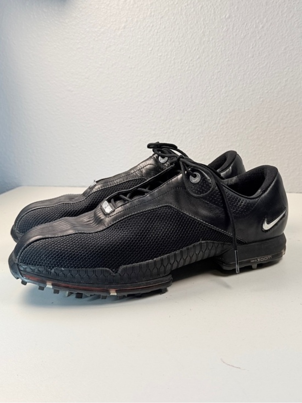 Nike Tiger Woods  Air Zoom Golf Shoes Black Leather Mesh Spikeless Size 9
